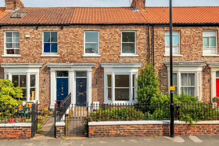 3 Bedroom Town House To Rent In Heworth Village, York, YO31