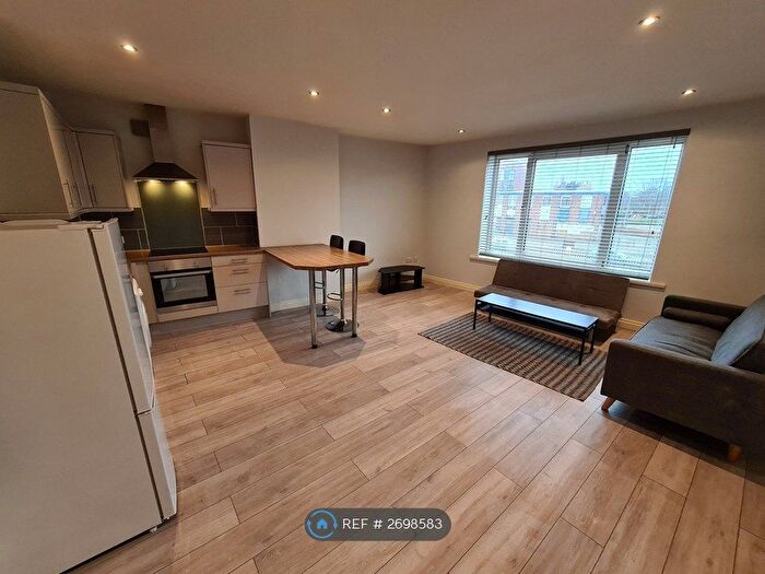 1 Bedroom Flat To Rent In York Road, Leeds, LS9
