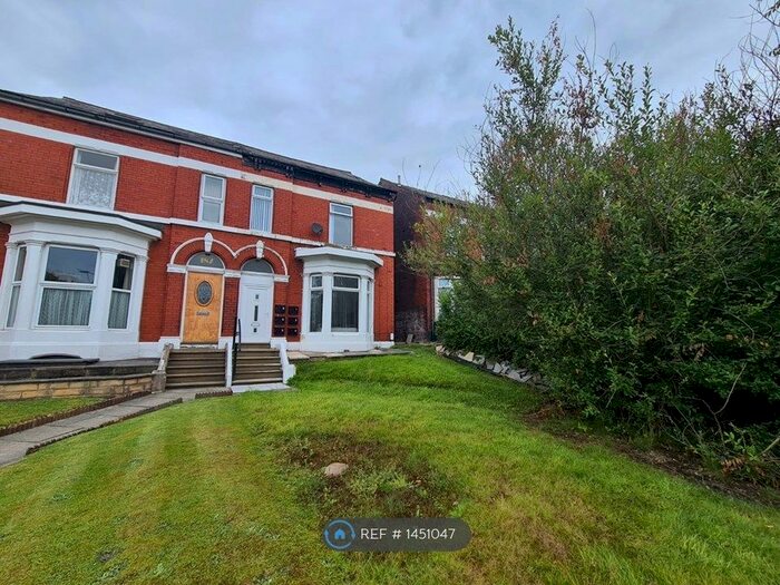 1 Bedroom Flat To Rent In Bury Road, Bolton, BL2