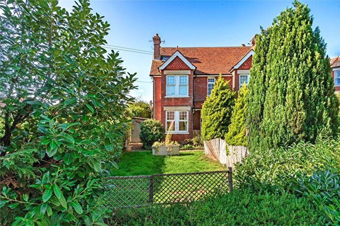 1 Bedroom Flat For Sale In Crowborough Hill, Crowborough, East Sussex, TN6