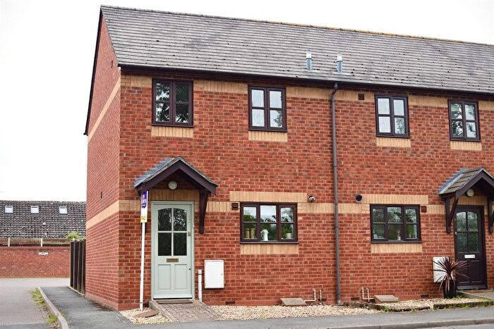 2 Bedroom End Of Terrace House For Sale In Old Orchard, Hereford Road, Leigh Sinton, Malvern, WR13