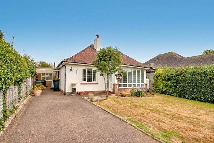 2 Bedroom Bungalow To Rent In Upper West Drive, Ferring, Worthing, BN12