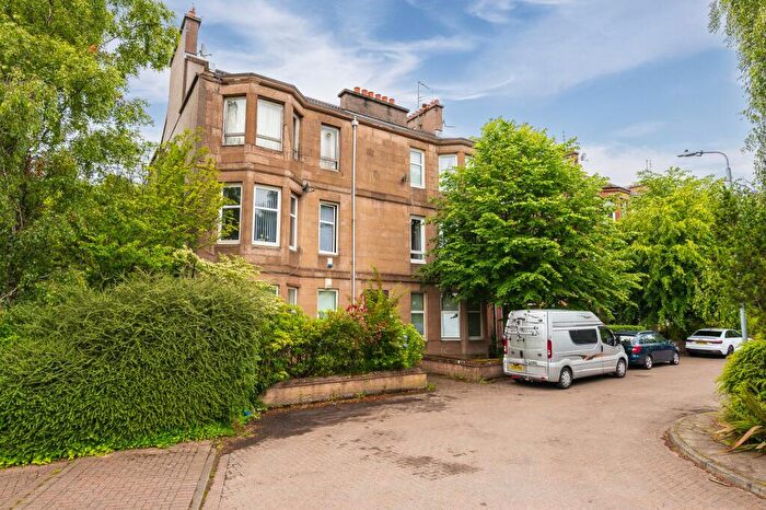 2 Bedroom Flat For Sale In Strathcona Street, Glasgow, G13
