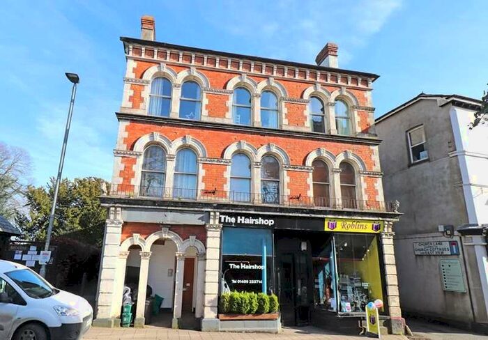 1 Bedroom Flat To Rent In North Road, Holsworthy, Devon, EX22