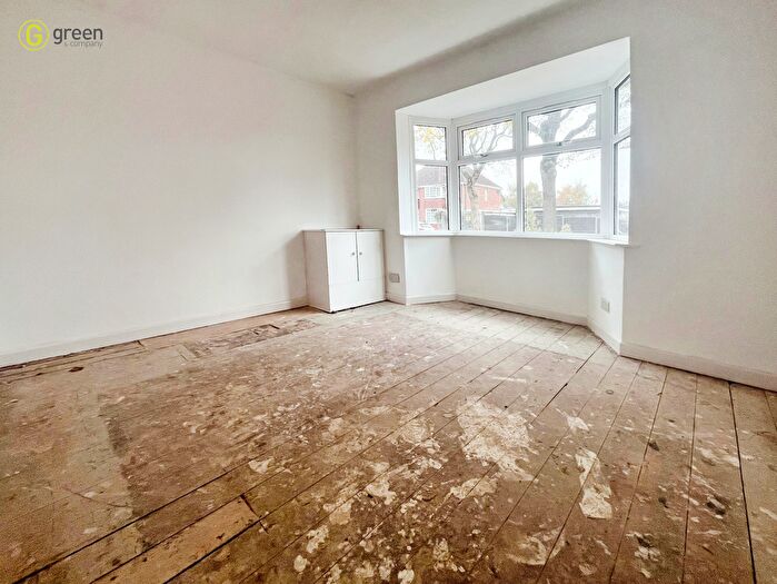 2 Bedroom Semi-Detached House For Sale In Foden Road, Great Barr, Birmingham, B42