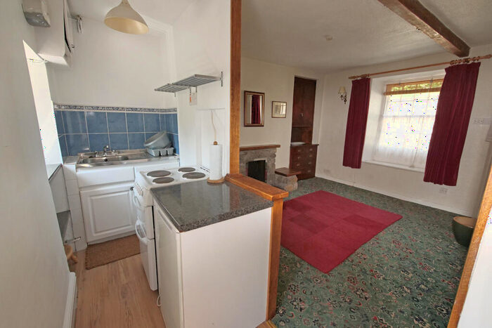 1 Bedroom Cottage For Sale In New Leeds Road, Kettlewell, BD23