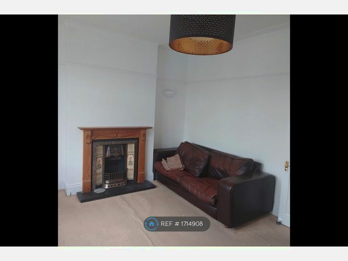 2 Bedroom Flat To Rent In Forest Hill, London, SE23