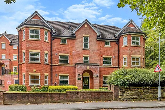 2 Bedroom Apartment To Rent In New Zealand Road, Stockport, Cheshire, SK1