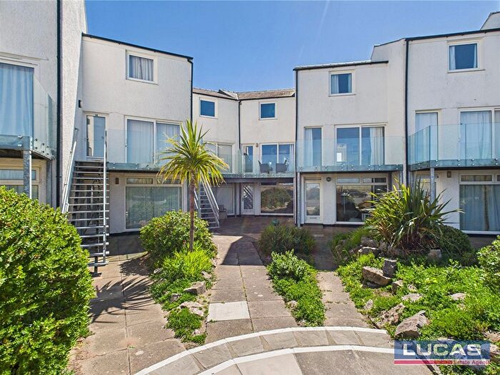 2 Bedroom Flat For Sale In Capel Lodge, Ravenspoint Road, Trearddur Bay, LL65
