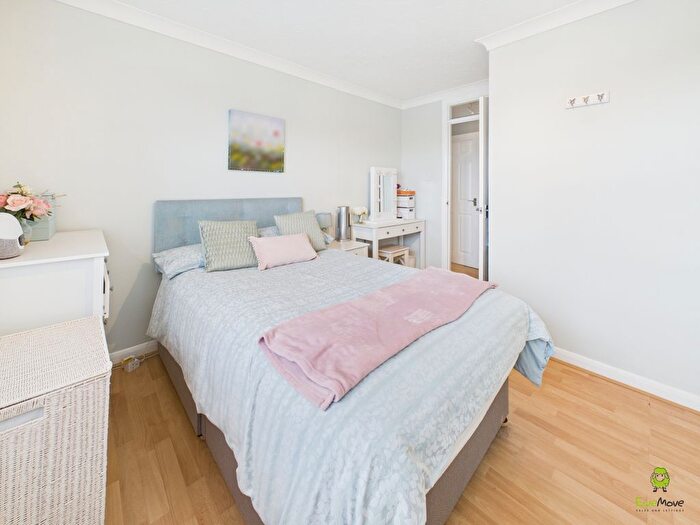 1 Bedroom Flat For Sale In Brampton Lodge, Brampton Road, Bexleyheath, DA7