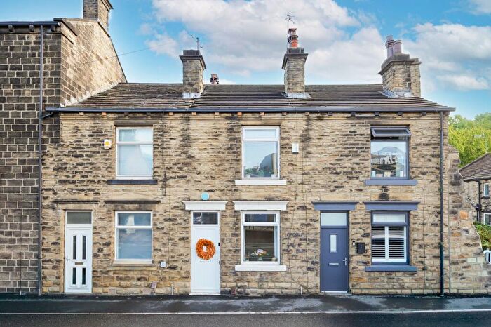2 Bedroom Terraced House For Sale In Bagley Lane, Farsley, Pudsey, Leeds, LS28