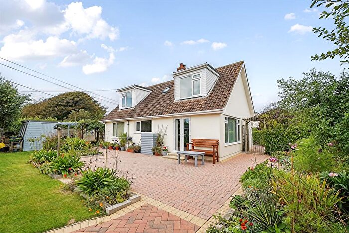 4 Bedroom Detached Bungalow For Sale In Spacious Bungalow On Corner Plot, Ashton, TR13
