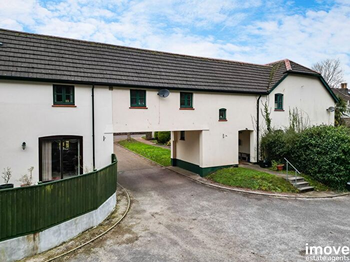 1 Bedroom Property To Rent In Stoke Road, Paignton, TQ4