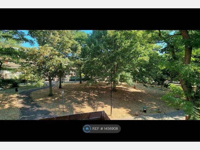 3 Bedroom Semi-Detached House To Rent In Girdlestone Walk, London, N19