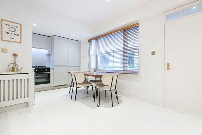 1 Bedroom Flat To Rent In Radnor Place, London, W2