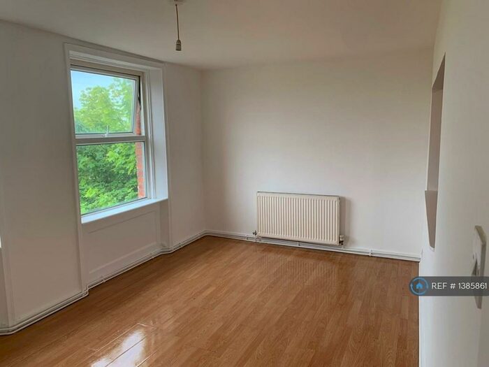 Studio To Rent In Church Street, Birkenhead, CH41