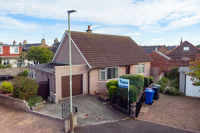 2 Bedroom Bungalow For Sale In Redfield Road, Montrose, DD10