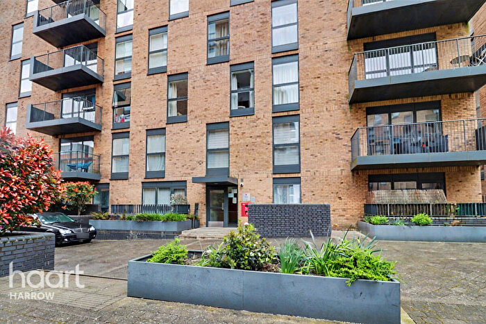 3 Bedroom Apartment For Sale In Lyon Road, Harrow, HA1