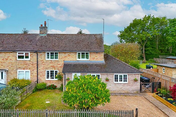 3 Bedroom Semi-Detached House For Sale In Vicarage Lane, Woodditton, CB8