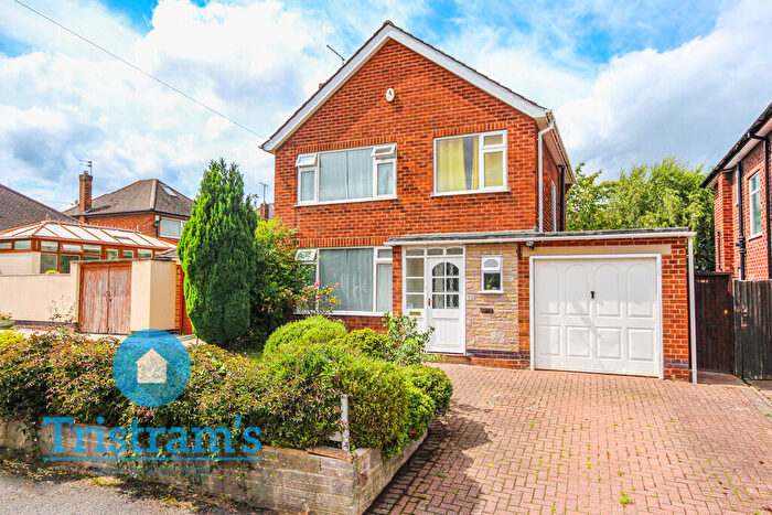 3 Bedroom Detached House To Rent In Charlecote Drive, Wollaton, NG8