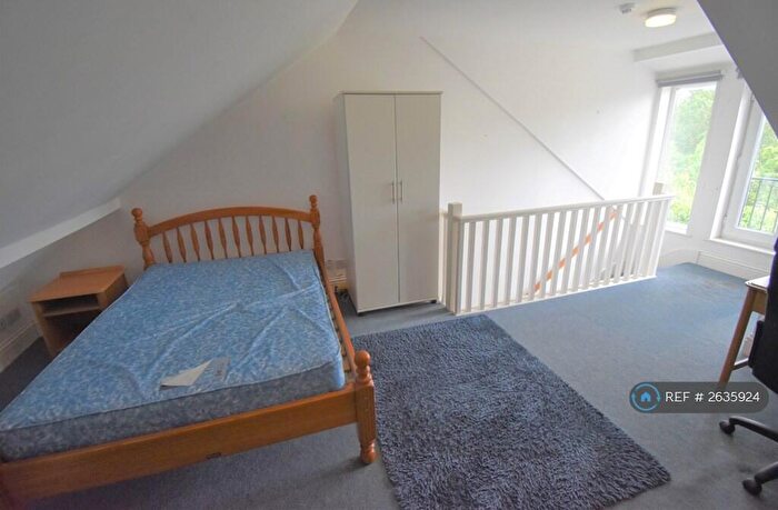 7 Bedroom Semi Detached House To Rent In Wokingham Road, Reading, RG6