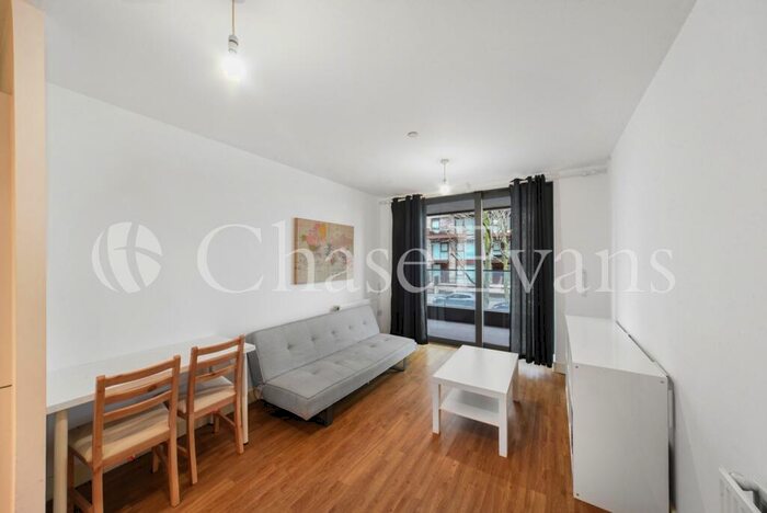 1 Bedroom Apartment To Rent In Connaught Heights, Waterside Park, Royal Docks, E16