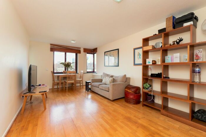 1 Bedroom Flat To Rent In Wapping High Street, London, E1W