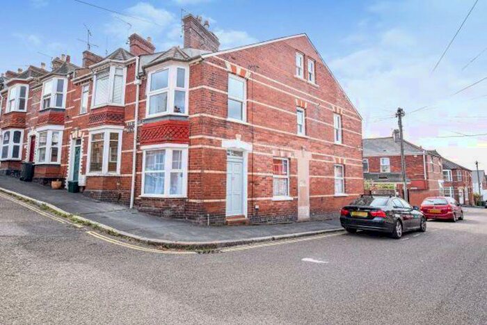 3 Bedroom Flat To Rent In Herschell Road, St James, Exeter, EX4