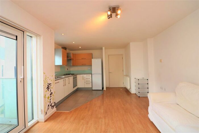 1 Bedroom Flat To Rent In Tequila Wharf, Limehouse, E14