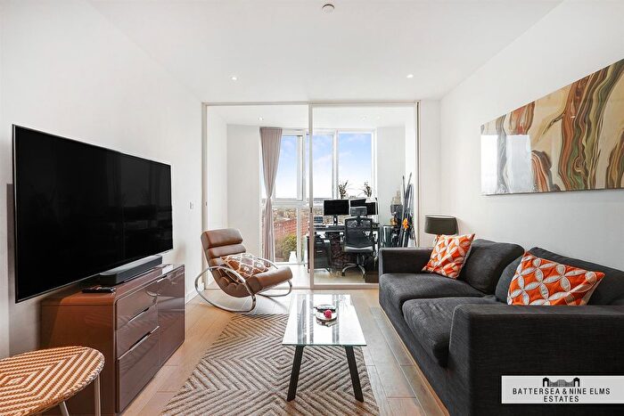 1 Bedroom Flat To Rent In Sky Gardens, Wandsworth Road, SW8