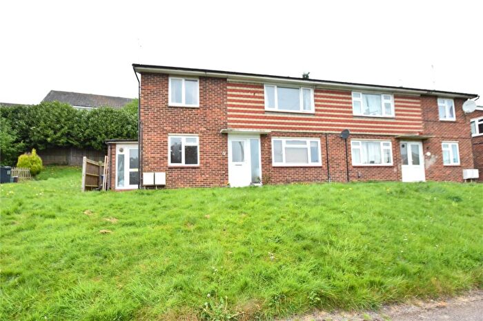2 Bedroom Maisonette To Rent In Elmtree Hill, Chesham, HP5