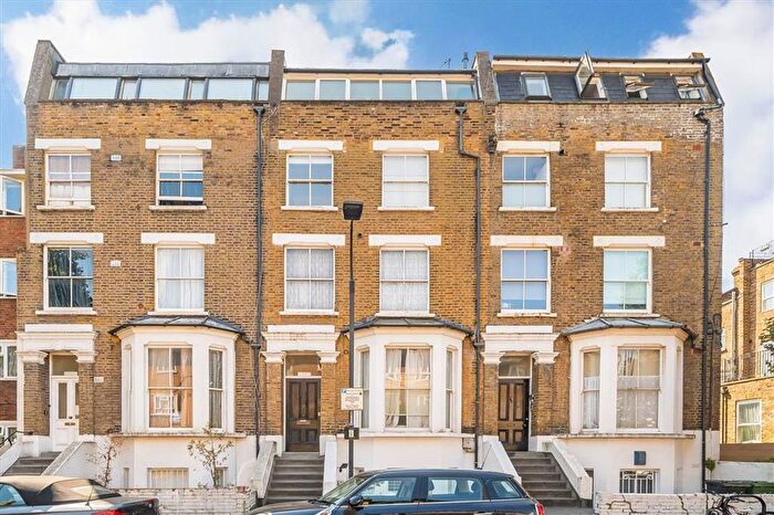 3 Bedroom Flat For Sale In Westwick Gardens, Brook Green, W14
