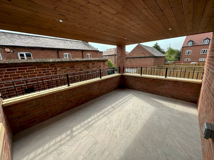 2 Bedroom Apartment To Rent In Church Street, Bingham, NG13