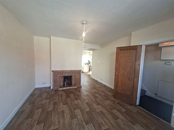 2 Bedroom Terraced House To Rent In Brown Street, Salford, M6