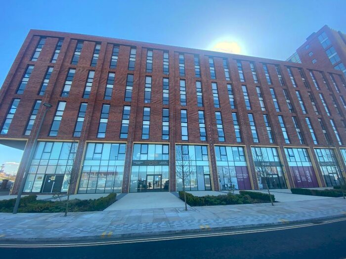 1 Bedroom Flat To Rent In Jesse Hartley Way, City Centre, Liverpool, L3