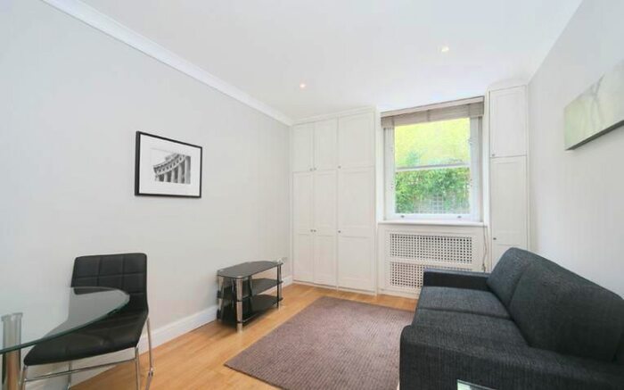 1 Bedroom Flat To Rent In York Street, Marylebone, London, W1H