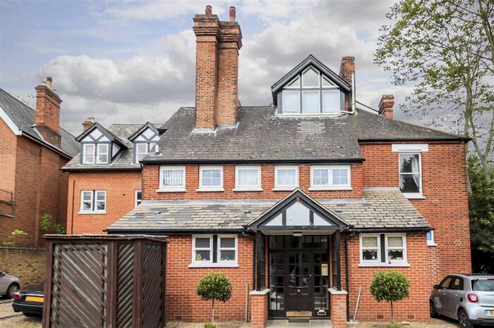 1 Bedroom Flat To Rent In Kew Road, Kew, Richmond, TW9