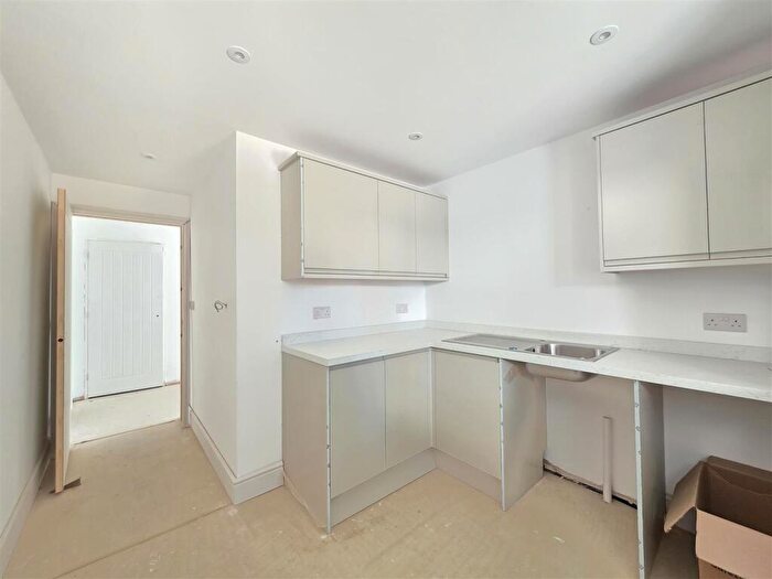 4 Bedroom Detached House For Sale In Pinstock Lane, Gedney, Spalding, PE12