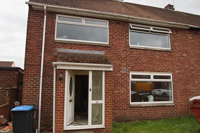 4 Bedroom Semi-Detached House To Rent In Newton Drive, Durham, DH1