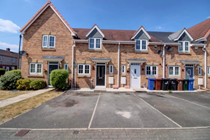 2 Bedroom Town House For Sale In St. Helens Place, Athersley South, Barnsley., S71