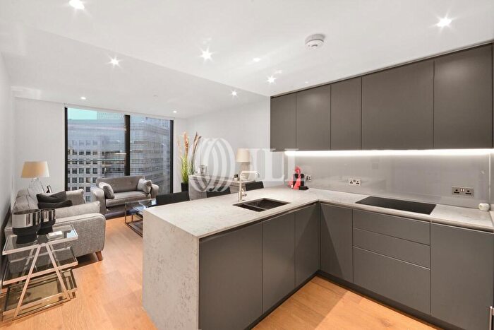 1 Bedroom Flat To Rent In Marsh Wall Canary Wharf, E14