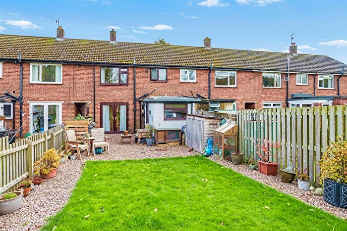 2 Bedroom Terraced House For Sale In Meagill Rise, Otley, LS21