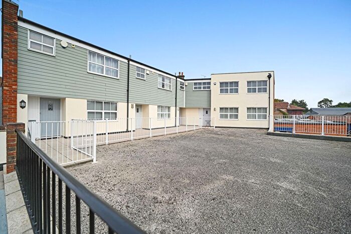 3 Bedroom Maisonette For Sale In Thoroughfare, Woodbridge, IP12