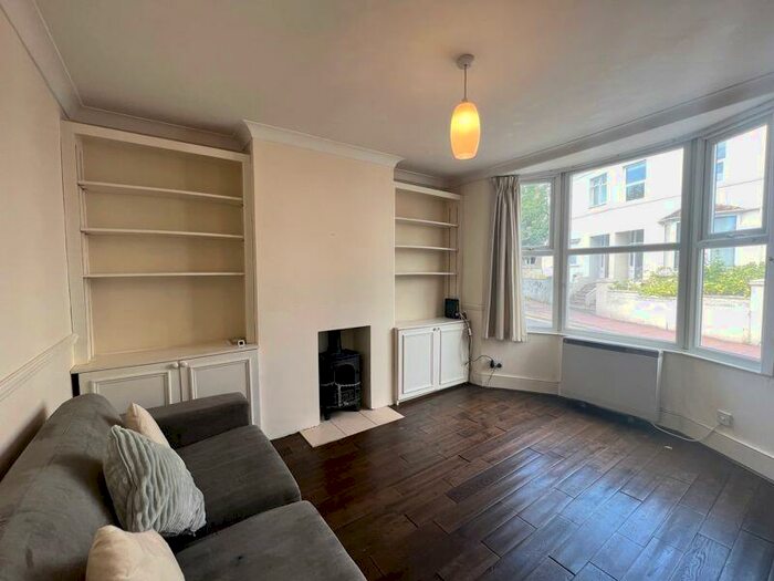 2 Bedroom Terraced House To Rent In Upper Lewes Road, Brighton, BN2