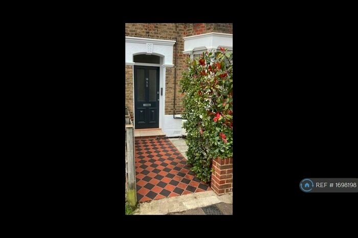 2 Bedroom Flat To Rent In Upper, London, SE4