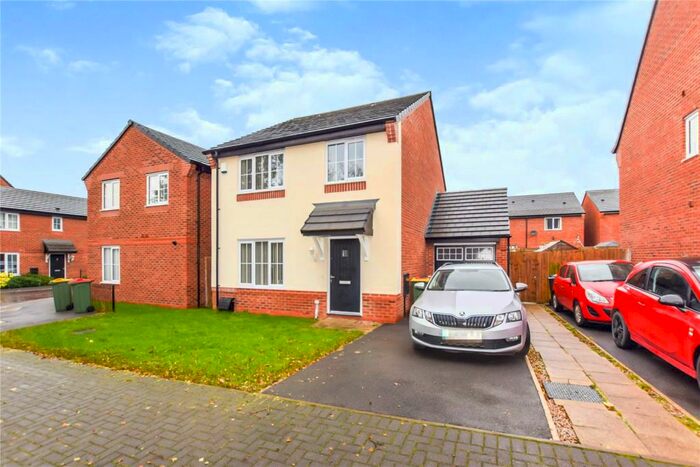 4 Bedroom Semi-Detached House To Rent In Cameron Avenue, Whittingham, Preston, Lancashire, PR3