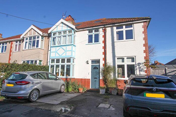 4 Bedroom Semi Detached House For Sale In West Croft, Clevedon, BS21