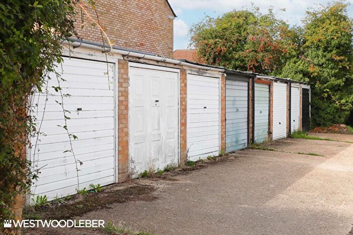 Garages To Rent In Caxton Road, Hoddesdon, EN11