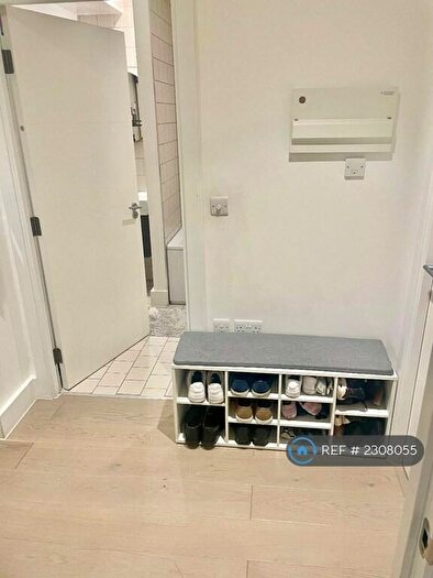 1 Bedroom Flat To Rent In Osborn House, London, SE3