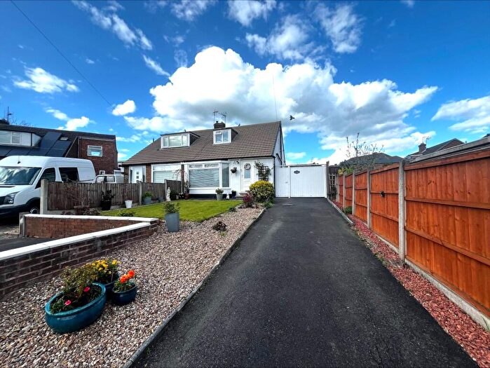 2 Bedroom Chalet For Sale In Clover Close, Spondon, DE21